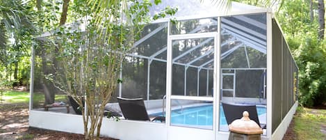 舒適單棟房屋, 2 間臥室 | 泳池 | 室外泳池