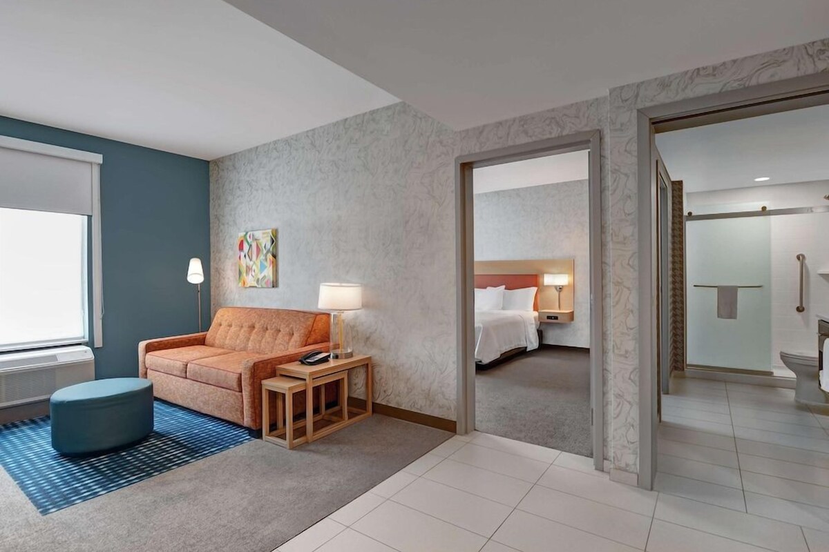 In-room safe, desk, blackout curtains, soundproofing