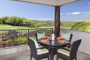 تناول الطعام بالخارج