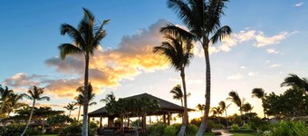 Paradise Perfected!  Relax with Private Pool and Golf Course views.