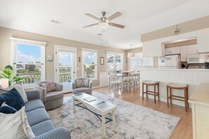 TV, Netflix, streaming services