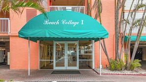 Exterior detail - Beach Cottage 1314: An Irresistible Coastal Retreat Awaits You! (Indian Shores)