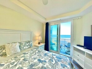 3 slaapkamers, een strijkplank/strijkijzer, gratis wifi, beddengoed