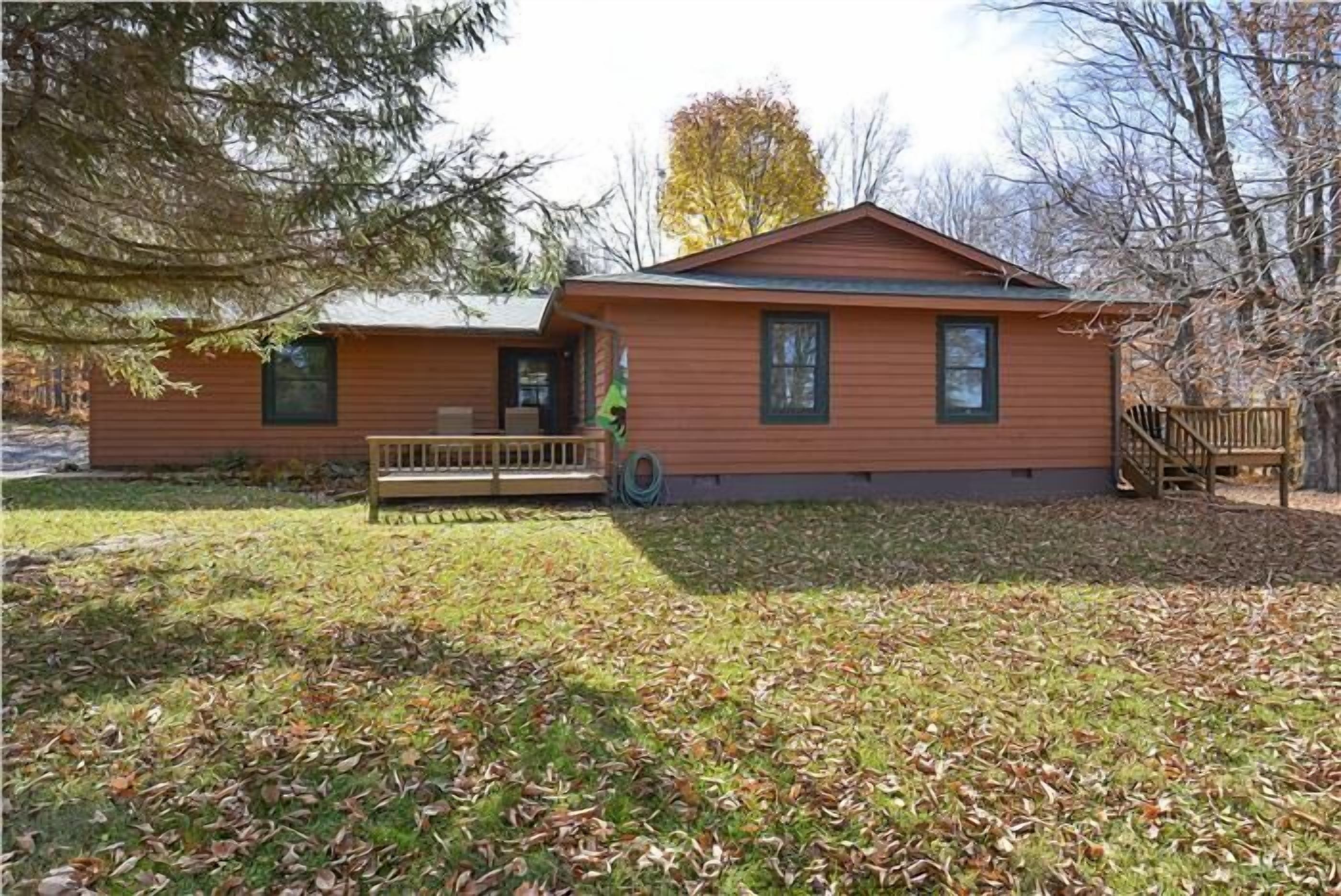 Incredible location + spectacular scenery = perfect  vacation location!