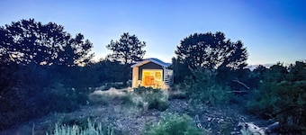 Glamour Camping Cabin, alle Bettw��sche, heiße Duschen und eine atemberaubende Aussicht