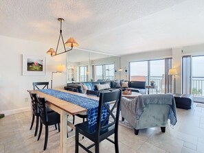 Smart TV, DVD player