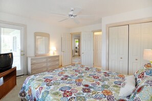 5 Schlafzimmer, Bügeleisen/Bügelbrett, WLAN, Bettwäsche