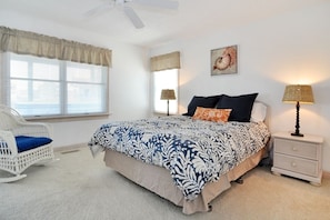 5 bedrooms, iron/ironing board, WiFi, bed sheets