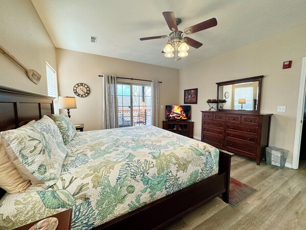 3 bedrooms, iron/ironing board, Internet, bed sheets