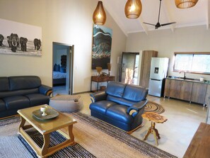 Dzombo villa | Living area