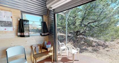 Glamour Camping Cabin, alle Bettwäsche, heiße Duschen und eine atemberaubende Aussicht