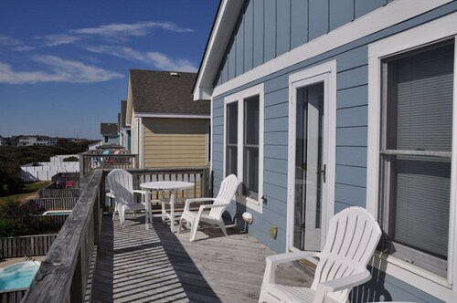 Flip Flop Inn: Semi-oceanfront, Private Pool, Spa