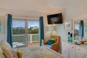 7 bedrooms, iron/ironing board, WiFi, bed sheets