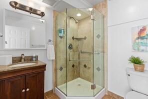 Hair dryer, towels - Pet-Friendly Beachfront Duplex with a Spa C3015-B (Carlsbad)