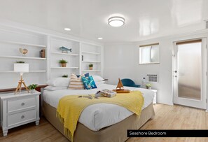 6 bedrooms, iron/ironing board, WiFi, bed sheets