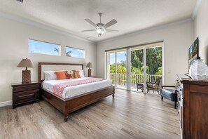 3 bedrooms, iron/ironing board, free WiFi, bed sheets - 🌴 Serenity Cottage | Multilevel Home on Siesta Key w/ Private Pool & Spa, Short Walk to Beach! (Siesta Key)