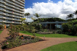 Exterior - Whaler on Kaanapali Beach Vacation Rental:  6th Floor; Tower 2; 1/1 Ocean View (Lahaina)