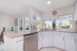 Fridge, microwave, oven, stovetop - La Contento Casa | Pet Friendly, Waterfront Home on Siesta Key w/ Private Heated Pool & Kayaks! (Siesta Key)