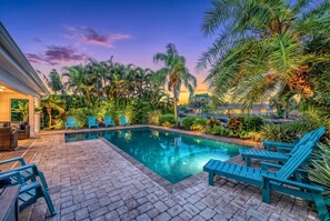 Whether you're floating under sunset skies or cooling off after the beach, this pool is pure island bliss. - La Contento Casa | Private Heated Pool, Pet Friendly, Walk to Siesta Key Village and Beach (Siesta Key)