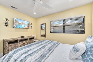 4 chambres, fer et planche à repasser, lit parapluie, Wi-Fi gratuit