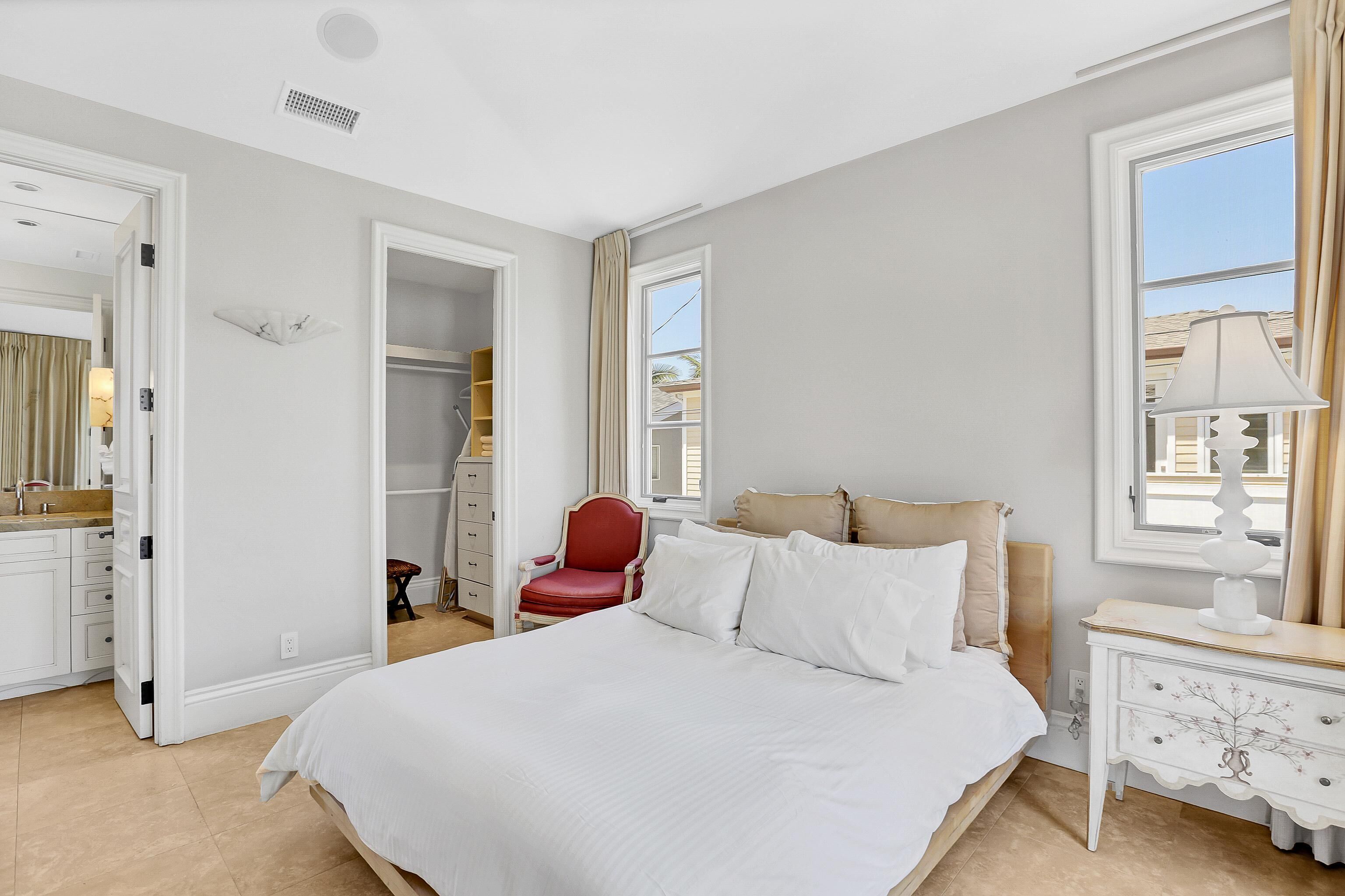 1 chambre, chambres insonorisées, fer et planche à repasser