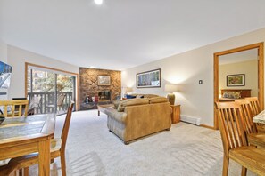 TV, fireplace, DVD player