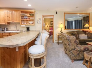 Interior - Vail Mtn Views, Pool, Hot Tub - Great Mountain feel and beautiful Kitchen. (Vail)