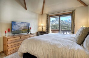 3 bedrooms, iron/ironing board, free WiFi, bed sheets - Cascade Village Condo - Awesome Views - Heated Pool (Durango)