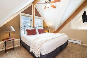 3 Schlafzimmer, Schreibtisch, Bügeleisen/Bügelbrett, kostenloses WLAN