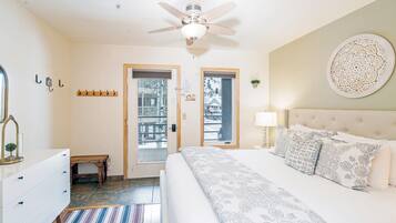 1 bedroom, iron/ironing board, free WiFi, bed sheets