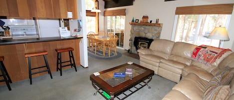 TV, fireplace, DVD player