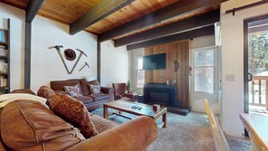 Fireplace, DVD player