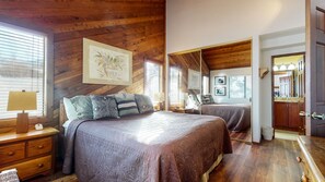 4 makuuhuonetta, ilmainen Wi-Fi, vuodevaatteet