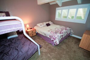 2 chambres, accès au Wi-Fi (inclus), literie fournie
