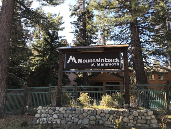 Property grounds - Mountainback #41, Loft (Mammoth Lakes)