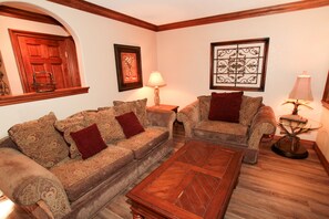 TV, fireplace, DVD player