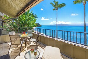 Property grounds - Kahana Village #28 Beach Front Deluxe (Lahaina)