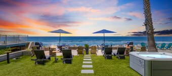 Scenic Pet-Friendly Beachfront Duplex P1029-0