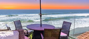 Spectacular Single-Family Beachfront Home P1023-0