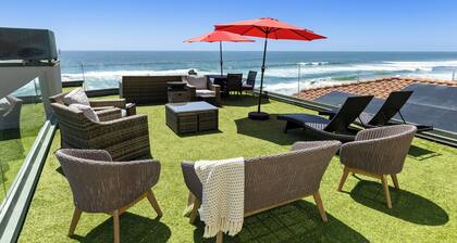 Spectacular Single-Family Beachfront Home P1023-0