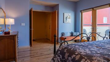 2 bedrooms, internet