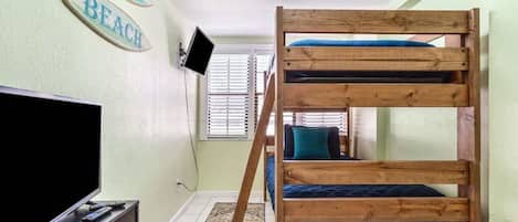 4 chambres, fer et planche à repasser, Wi-Fi gratuit