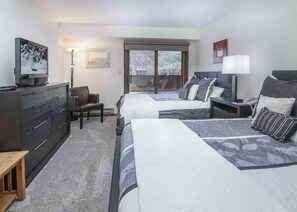 3 chambres, fer et planche à repasser, Wi-Fi gratuit, draps fournis