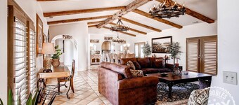 Vues au milieu des vignes - Solitude avec Hacienda style