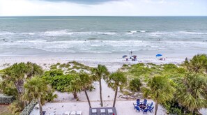 On the beach - 3 Palms Retreat | Beachfront Retreat (Indian Rocks Beach)