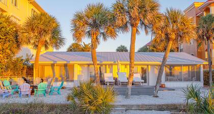 3 Palms Retreat | Beachfront Retreat