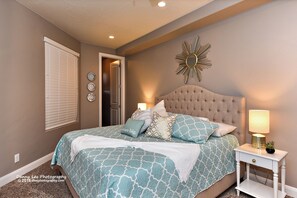 4 bedrooms, desk, iron/ironing board, free WiFi