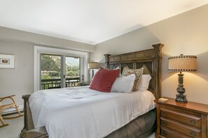 3 slaapkamers, een strijkplank/strijkijzer, gratis wifi, beddengoed