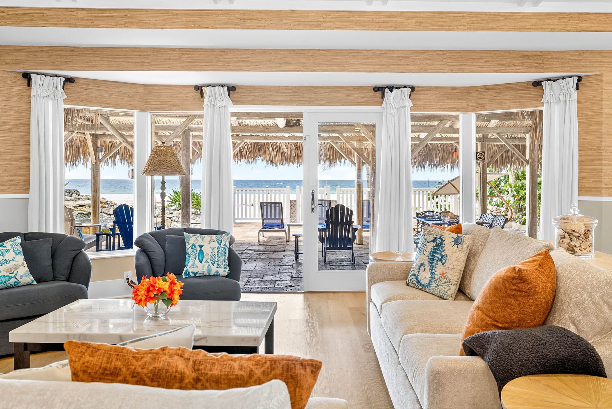 Smart TV, DVD player