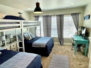 4 bedrooms, iron/ironing board, travel cot, free WiFi